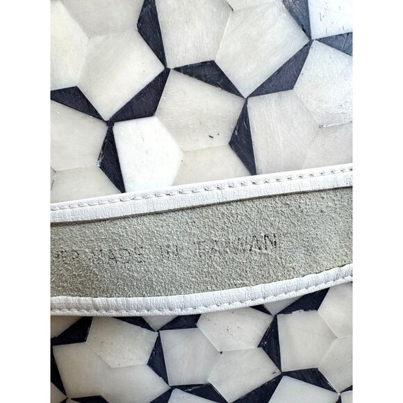 Vintage White Full Grain Leather Belt With Gold-Tone Buckle M/L 30" - Picture 5 of 8